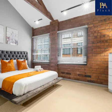 Pluxa Terracotta 2 Bedroom With Car Park Apartment