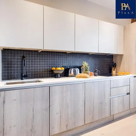 Pluxa Terracotta 2 Bedroom With Car Park Apartment